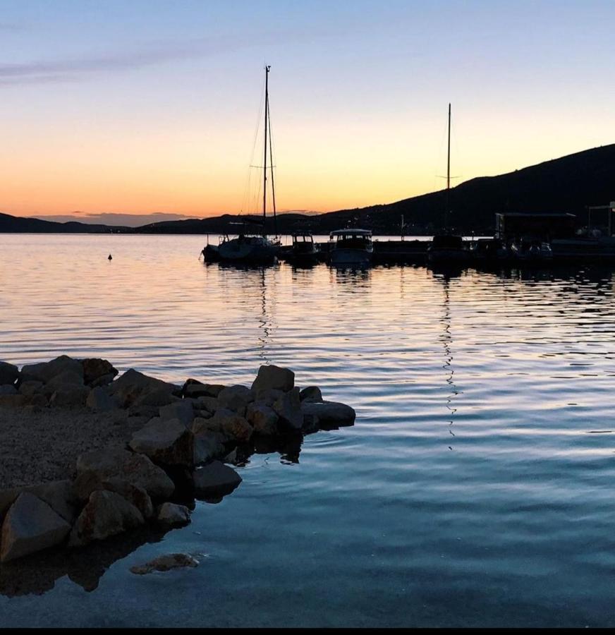 New Apartman P & B Lägenhet Trogir Exteriör bild